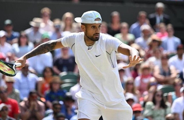 年轻且富有 年轻且富有